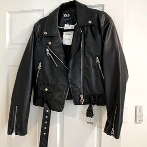 NWT ZARA faux leather jacket. Size medium